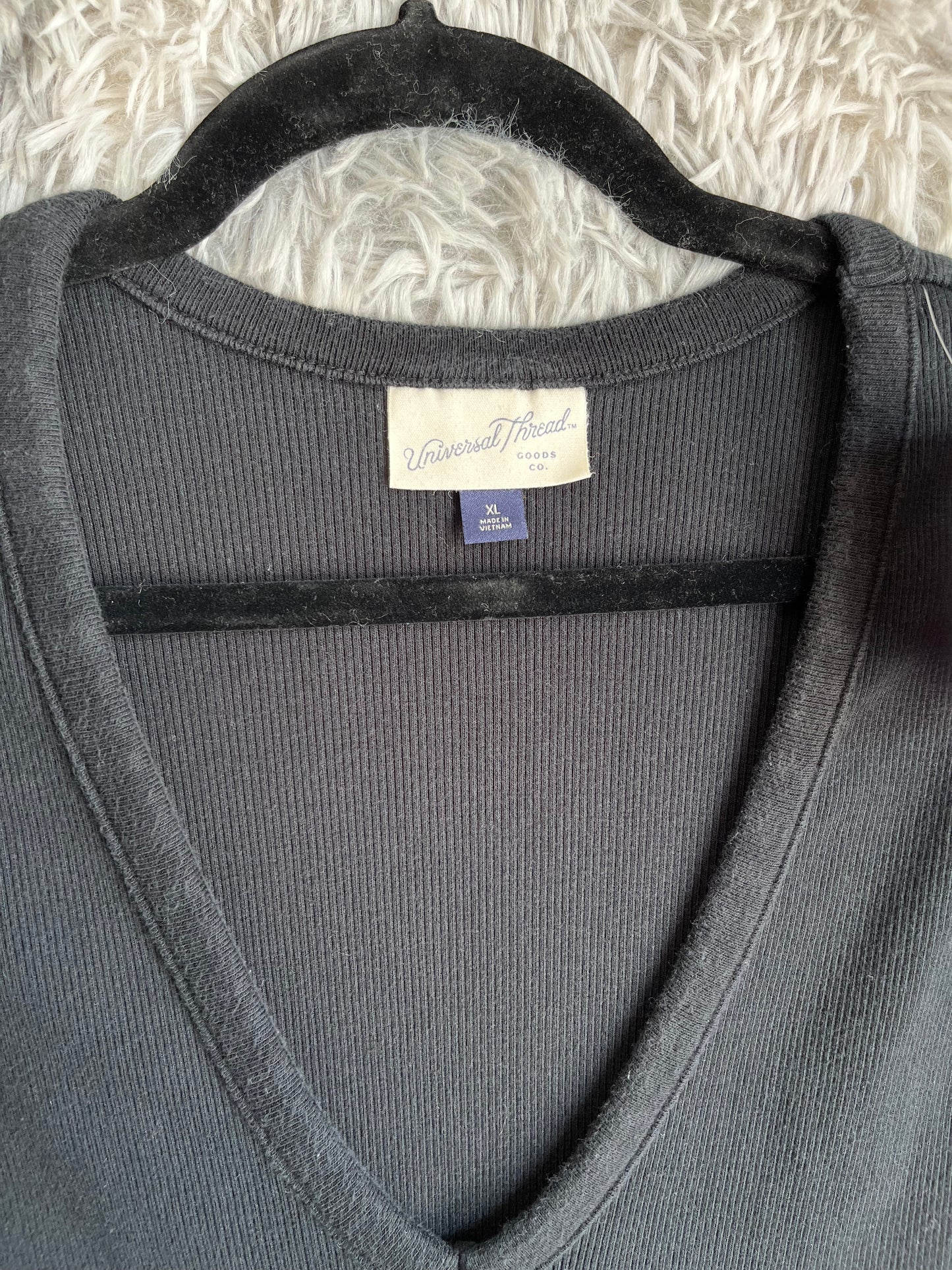 UNIVERSAL THREAD - XL