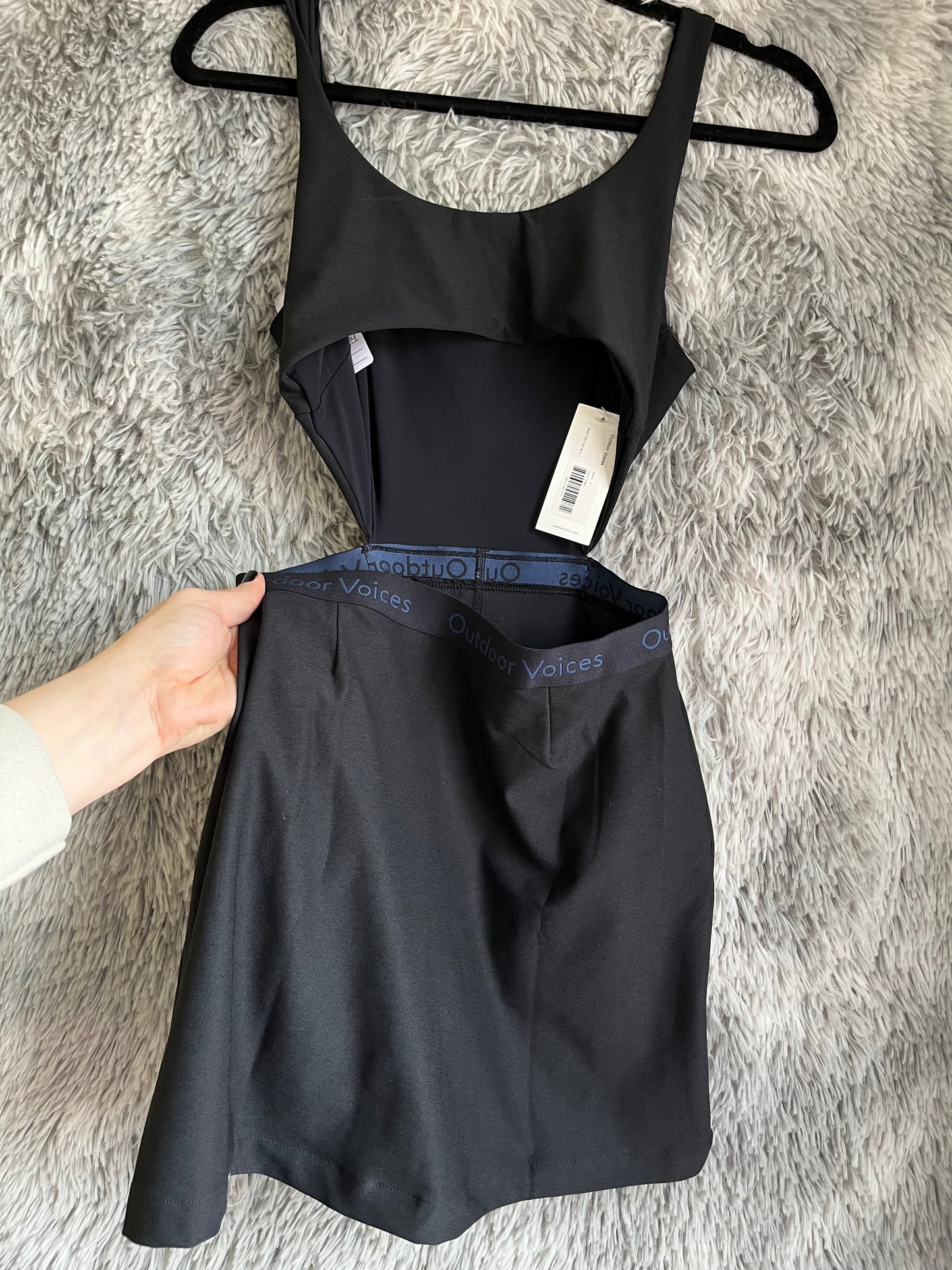 OutdoorV- small women’s NEW