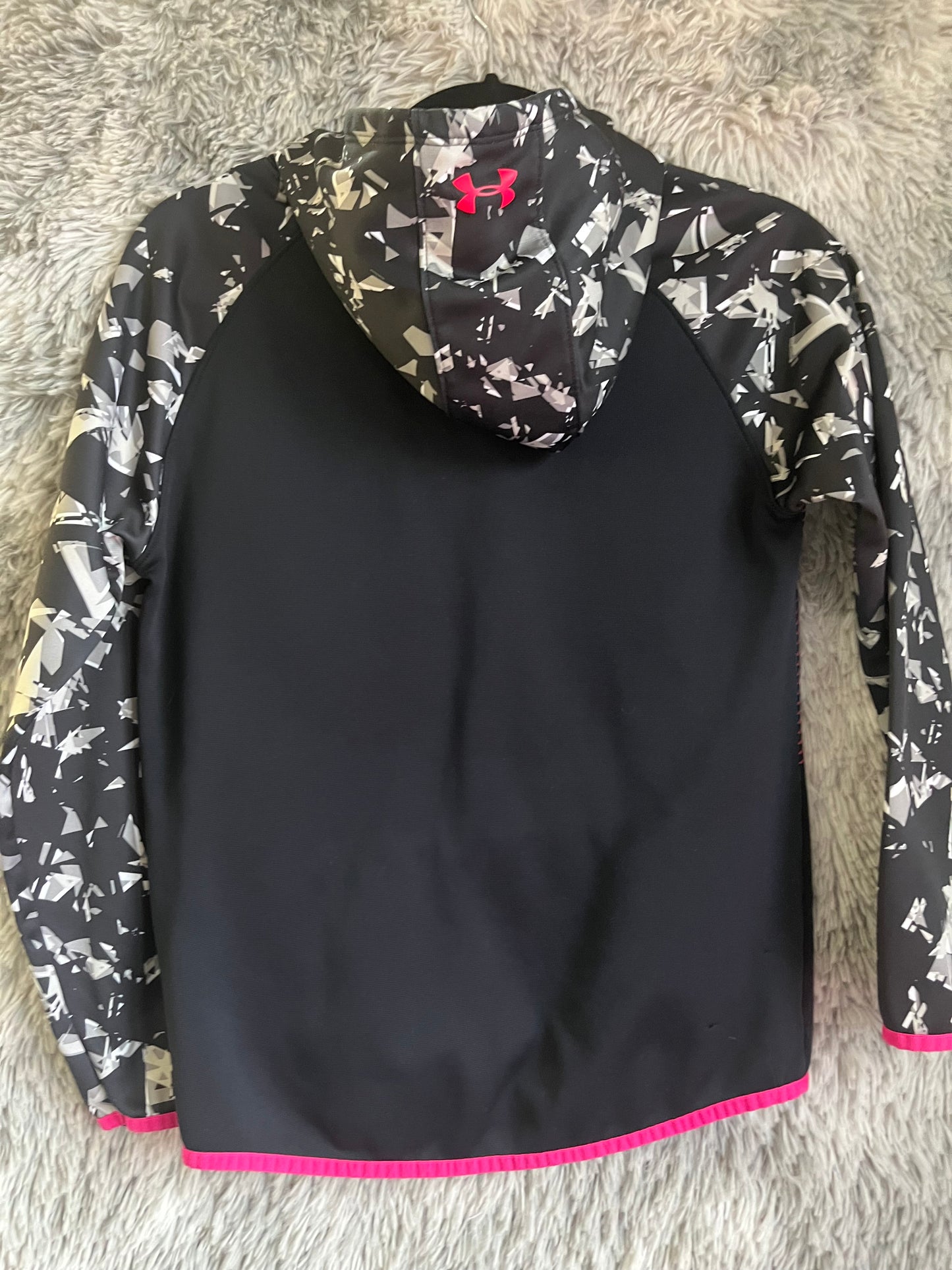 UA- Large