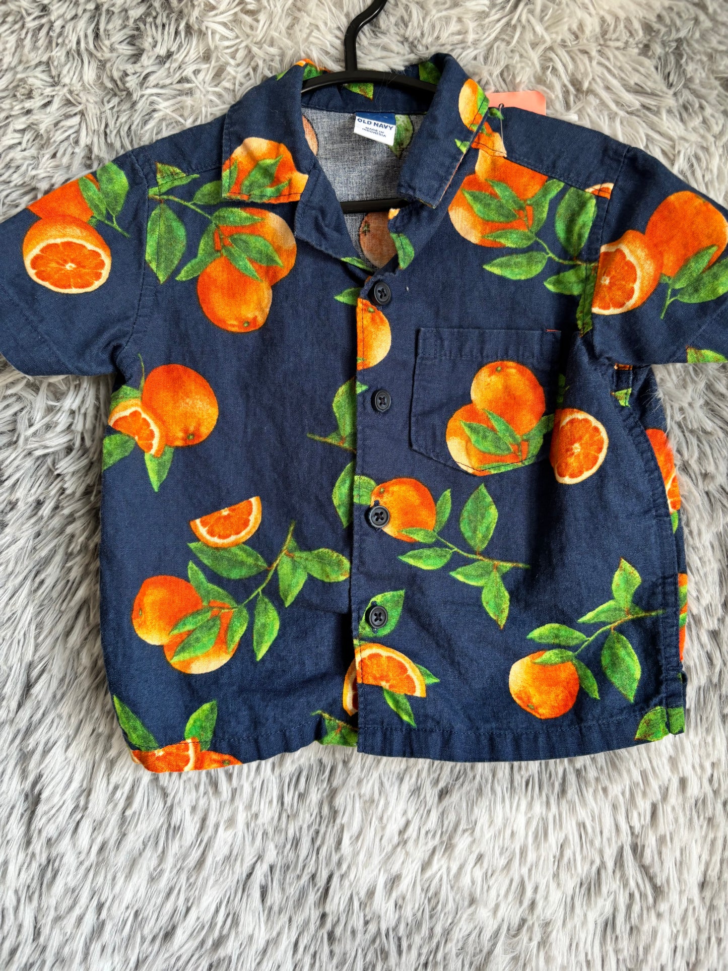 Old navy- 12/18M