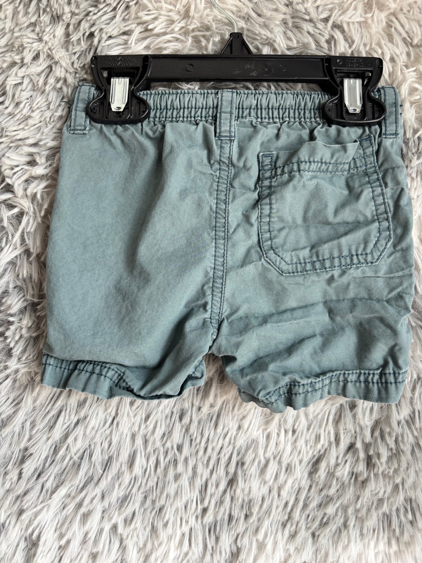 Carters- 12M
