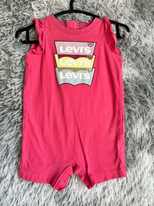 Levi’s- 3M