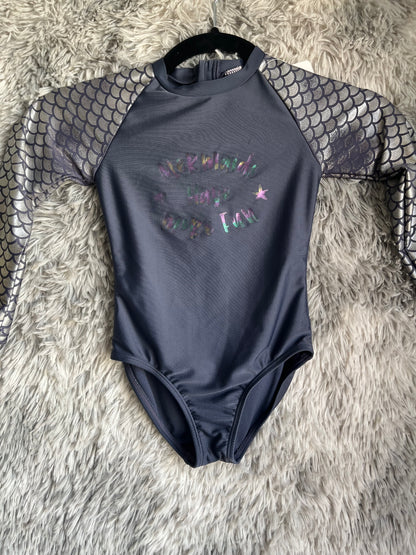 MoreThanMagic- XS 4/5