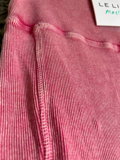Lelis- small women’s NEW