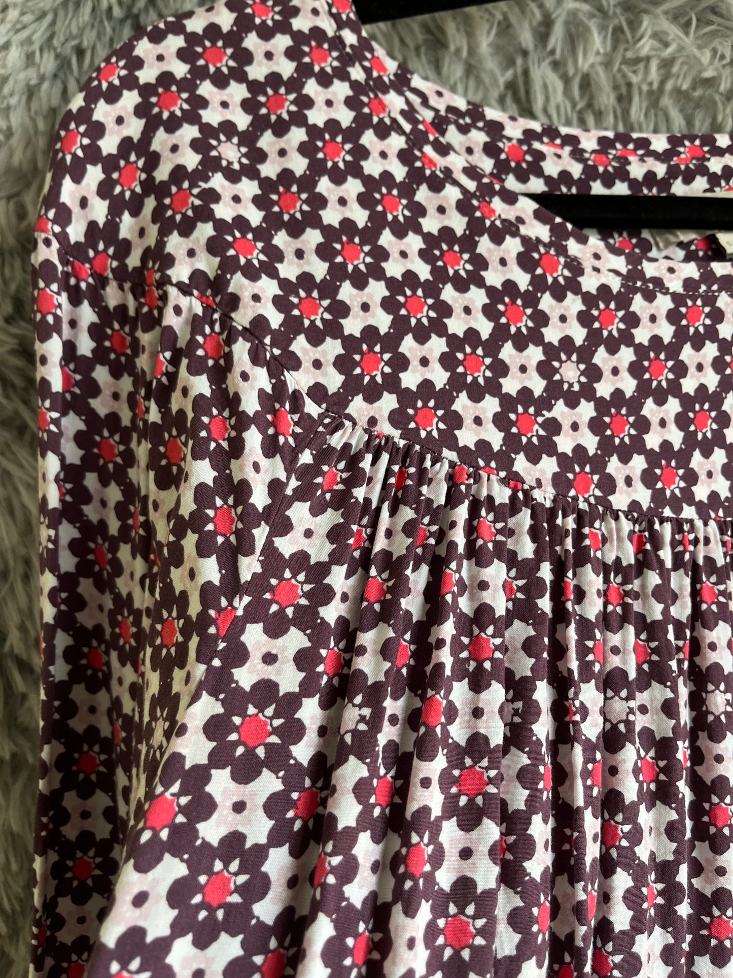 Loft- small women’s