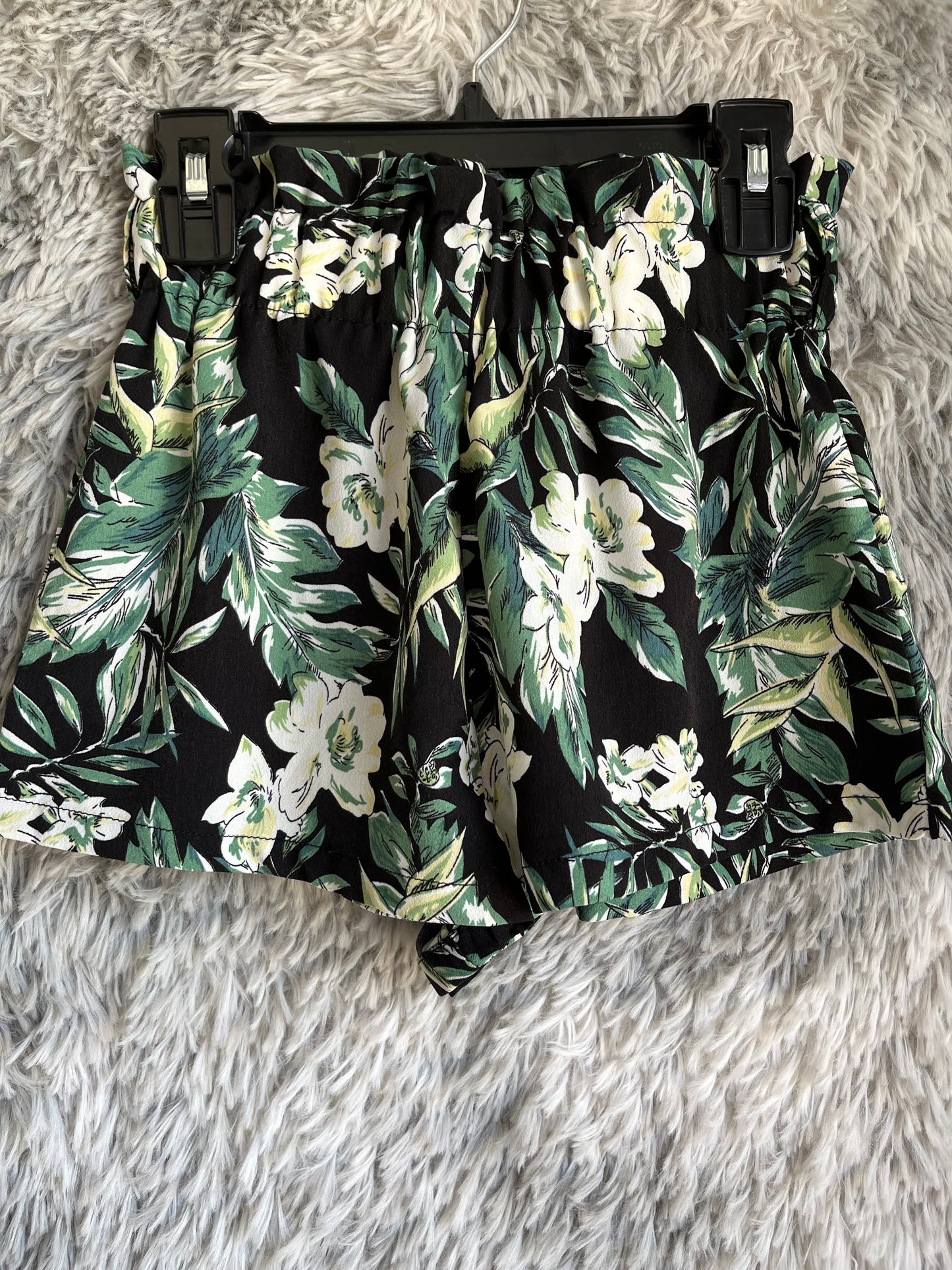 SHEIN- 8/9