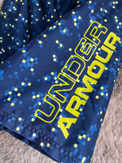 UA- fit like L/XL