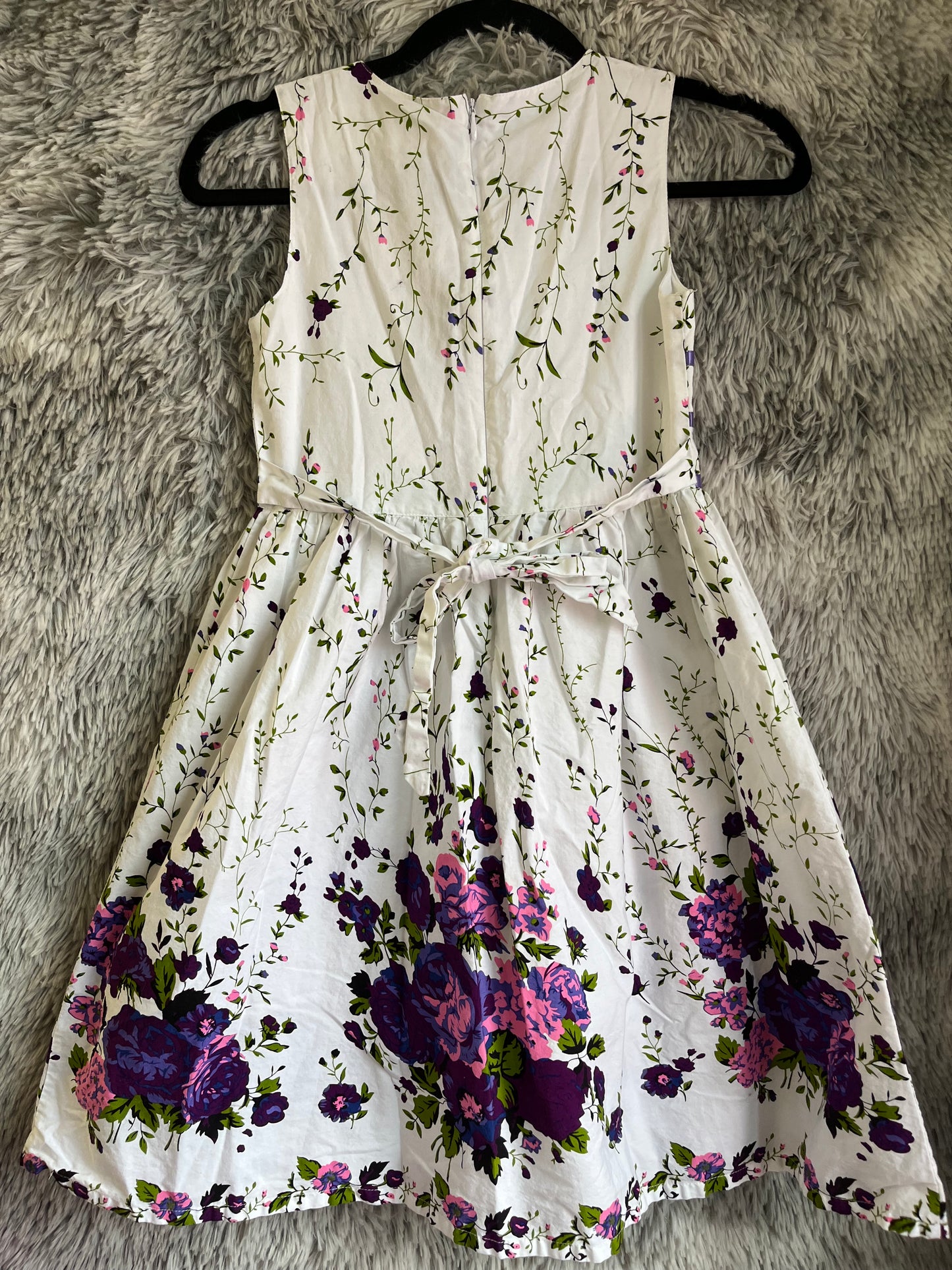 Sunny Fashion- 11/12