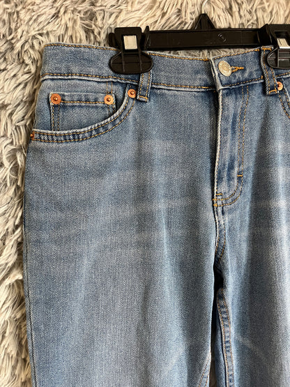 Levi’s- 10
