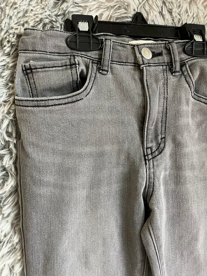 Levi’s- 9/10