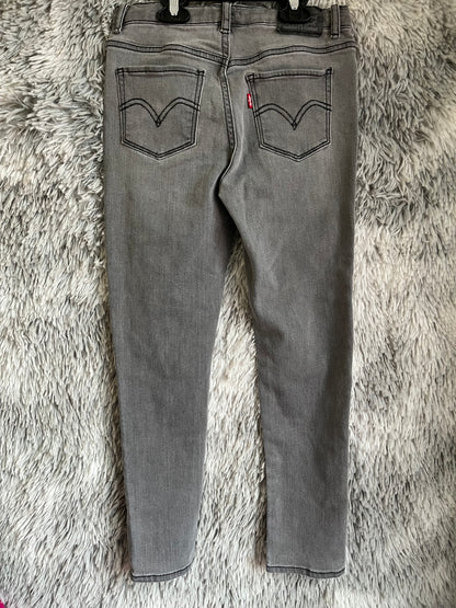 Levi’s- 9/10