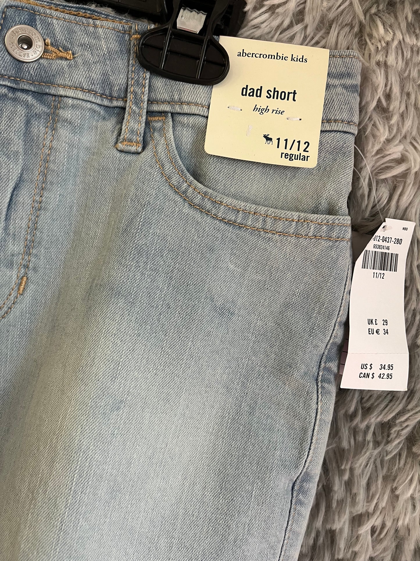 Abercrombie- 11/12 NEW